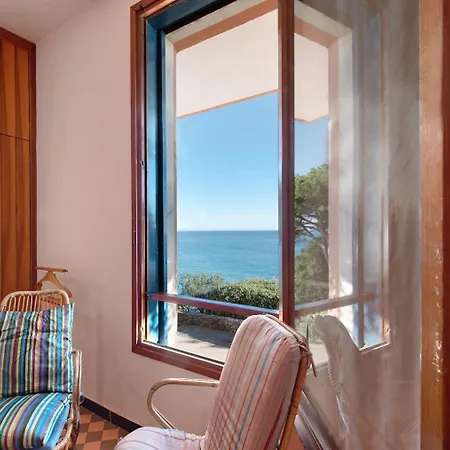Apartment Casa Costa Arenzano