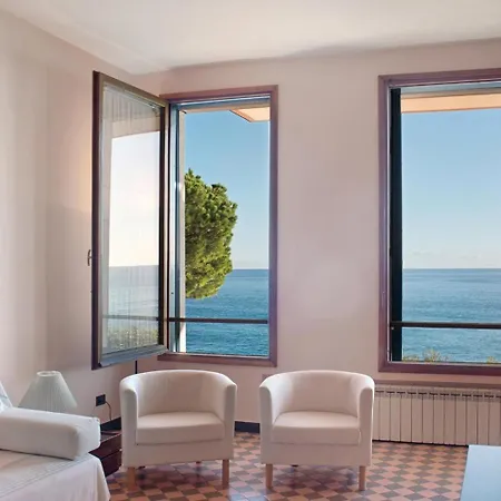 Casa Costa Arenzano